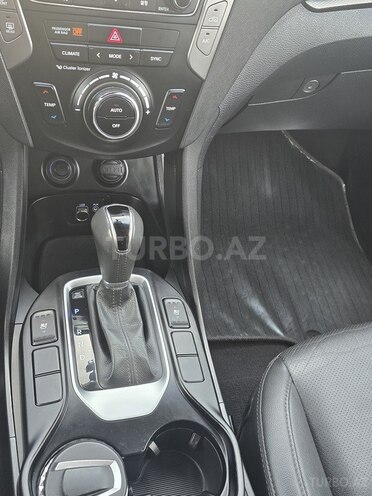 Hyundai Santa Fe 2015, 173,000 km - 2.0 л - Bakı