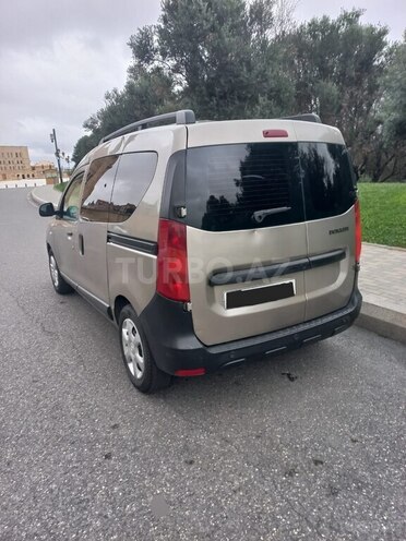 Renault Dokker 2014, 230,000 km - 1.6 l - Bakı