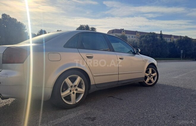 Audi A4 2002, 380,000 km - 1.8 l - Bakı
