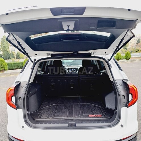 GMC Terrain-13