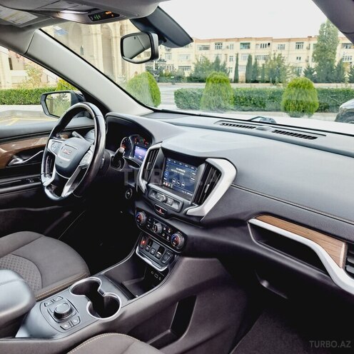 GMC Terrain-14