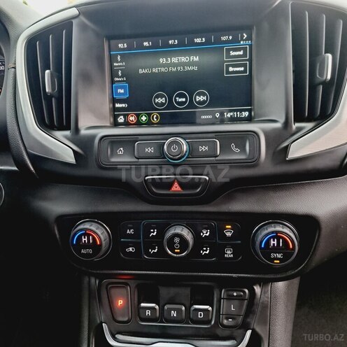 GMC Terrain-17
