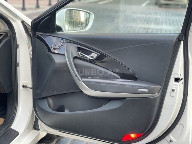 Hyundai Grandeur 2015, 145,000 km - 2.2 л - Bakı