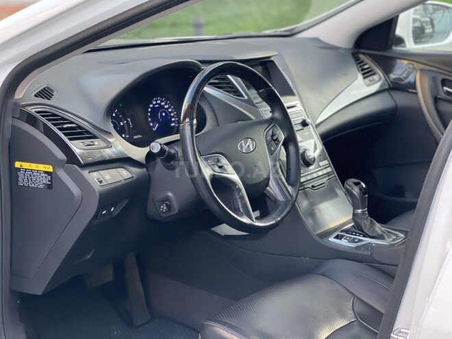 Hyundai Grandeur 2015, 145,000 km - 2.2 л - Bakı