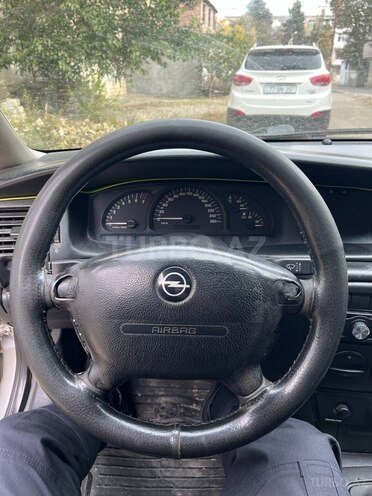 Opel Vectra 2000, 380,000 km - 2.0 l - Gəncə