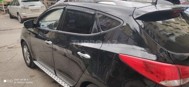 Hyundai ix35 2010, 242,000 km - 2.0 l - Bakı