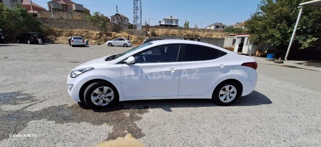Hyundai Elantra 2015, 170,000 km - 1.6 l - Bakı