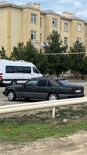 Mercedes E 300 d 1991, 999,000 km - 3.0 л - Bakı
