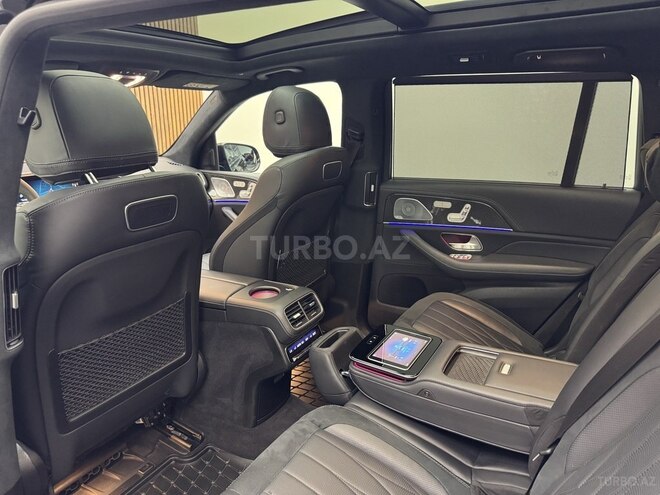 Mercedes  2021, 70,000 km - 4.0 л - Bakı