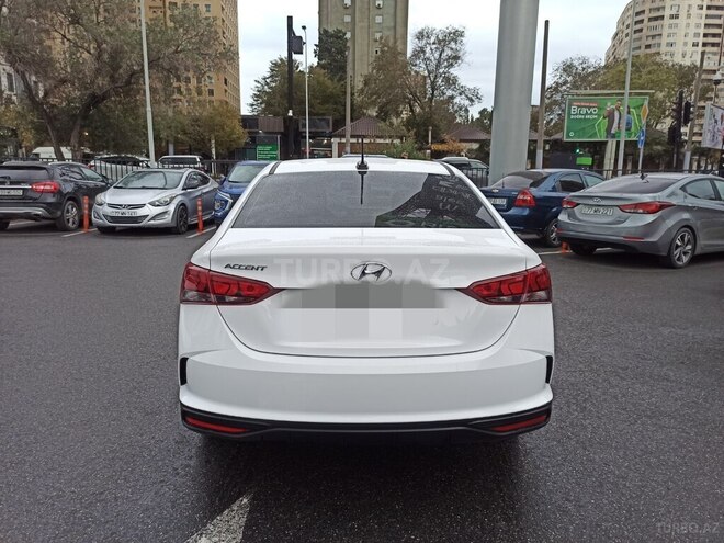 Hyundai Accent 2021, 62,000 km - 1.6 l - Bakı
