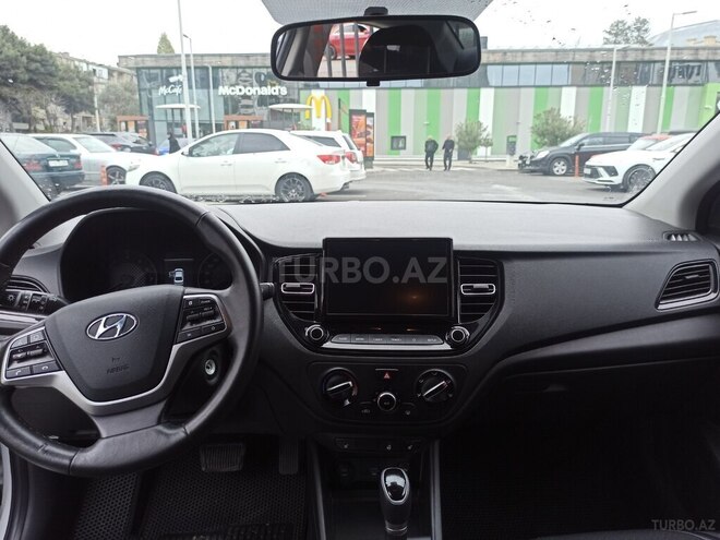 Hyundai Accent 2021, 62,000 km - 1.6 l - Bakı