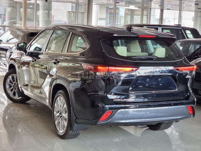 Toyota Highlander-16