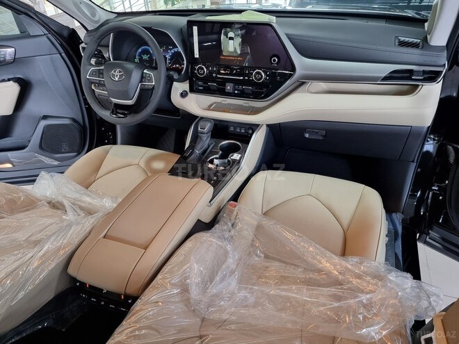 Toyota Highlander-33