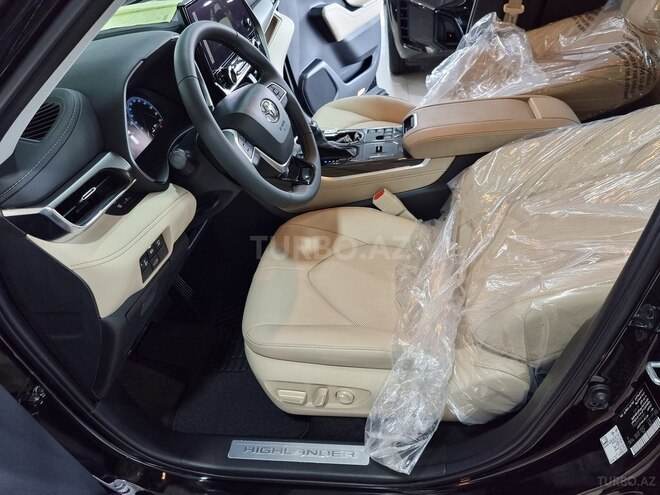 Toyota Highlander-32