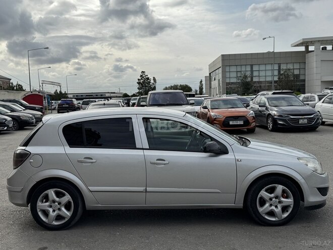 Opel Astra 2007, 300,000 km - 1.7 l - Sumqayıt