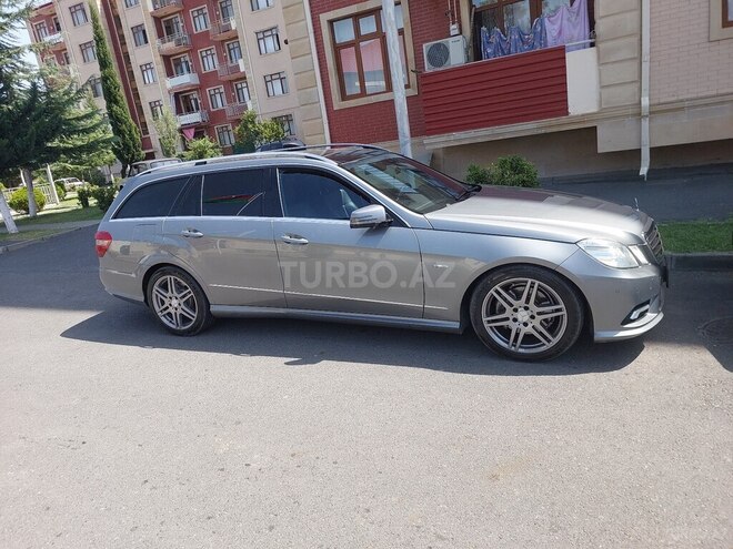 Mercedes E 350 2010, 366,000 km - 3.0 l - Zaqatala