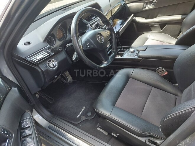 Mercedes E 350 2010, 366,000 km - 3.0 l - Zaqatala