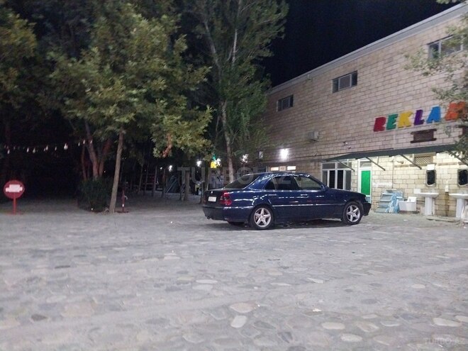 Mercedes C 250 d 1996, 450,437 km - 2.5 l - Bakı