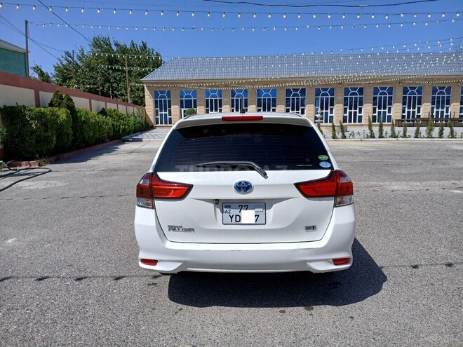 Toyota Corolla Fielder 2016, 136,666 km - 1.5 l - Bakı