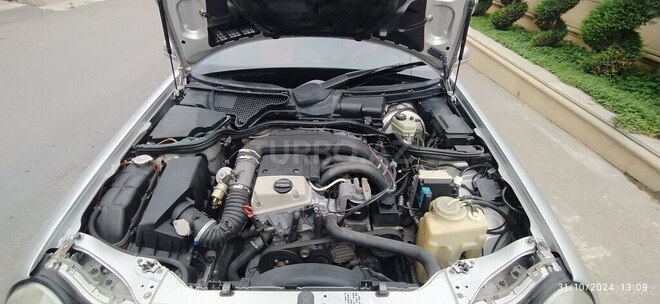 Mercedes E 220 d 1995, 486,470 km - 2.2 l - Bakı