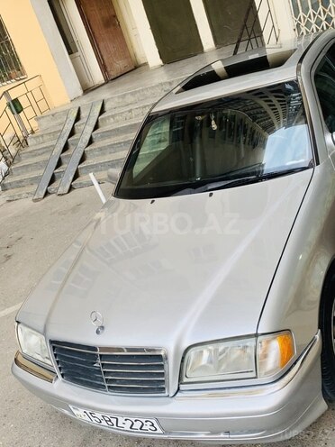 Mercedes C 230 1999, 402,000 km - 2.3 l - Bakı