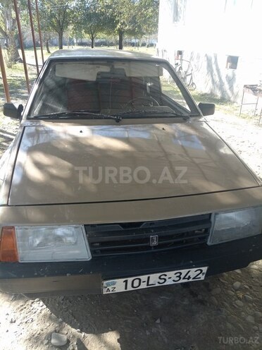 LADA (VAZ) 2108 1987, 135,000 km - 1.3 л - Ucar