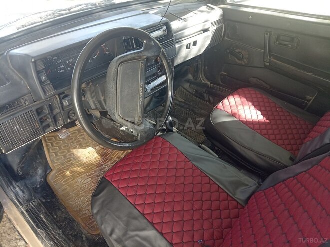 LADA (VAZ) 2108 1987, 135,000 km - 1.3 л - Ucar