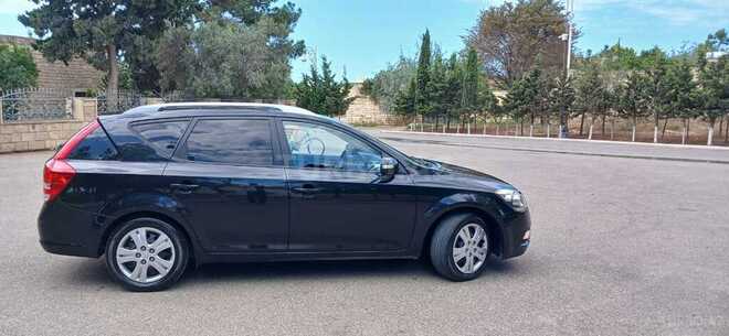 Kia Ceed 2009, 270,000 km - 1.6 l - Bakı