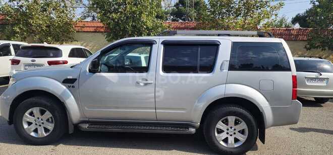 Nissan Pathfinder 2006, 190,000 km - 4.0 l - Bakı