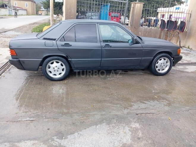 Mercedes 190 1992, 333,585 km - 2.3 л - Bakı