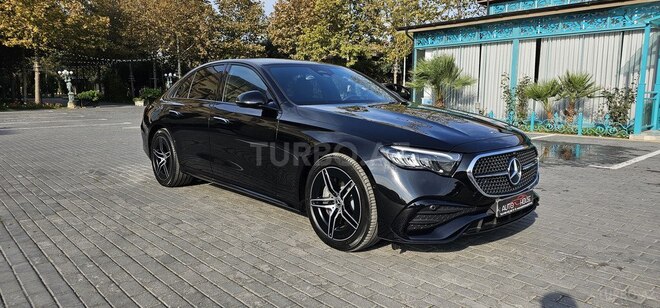 Mercedes E 220 d-8