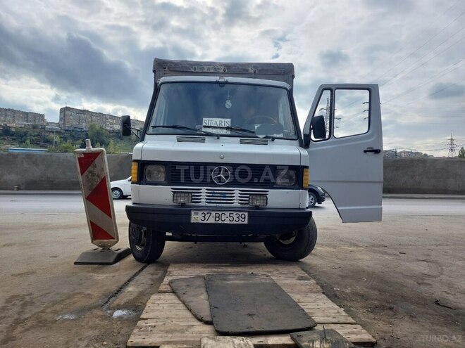 Mercedes 410 D 1992, 250,000 km - 4.1 l - Bakı
