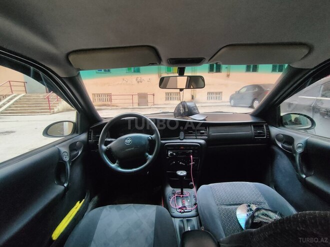 Opel Vectra 1996, 325,354 km - 2.0 l - Bakı