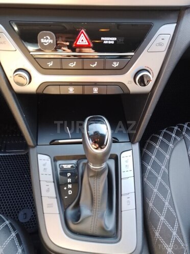 Hyundai Avante 2016, 90,000 km - 1.6 l - Bakı