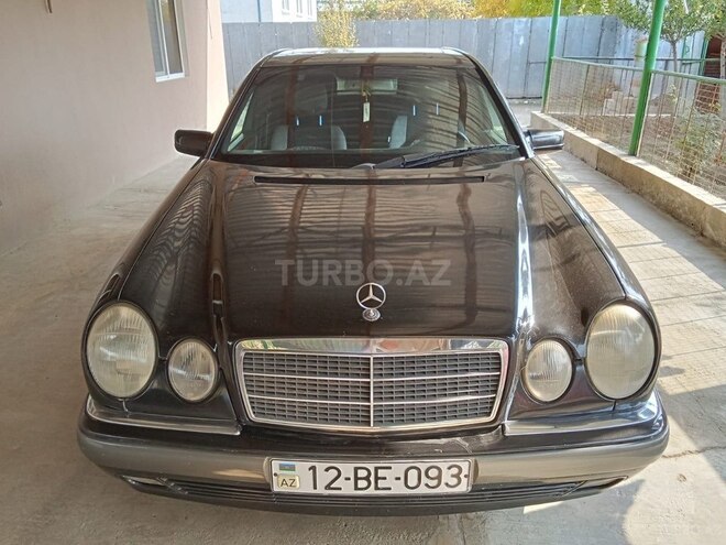 Mercedes E 200 1998, 297,000 km - 2.0 l - Biləsuvar