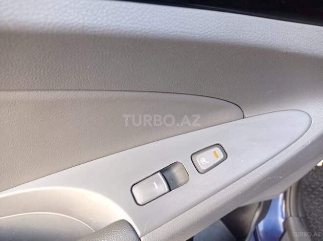 Hyundai Sonata 2012, 195,000 km - 2.0 l - Sumqayıt