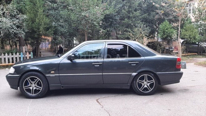 Mercedes C 220 1996, 315,258 km - 2.2 l - Bakı