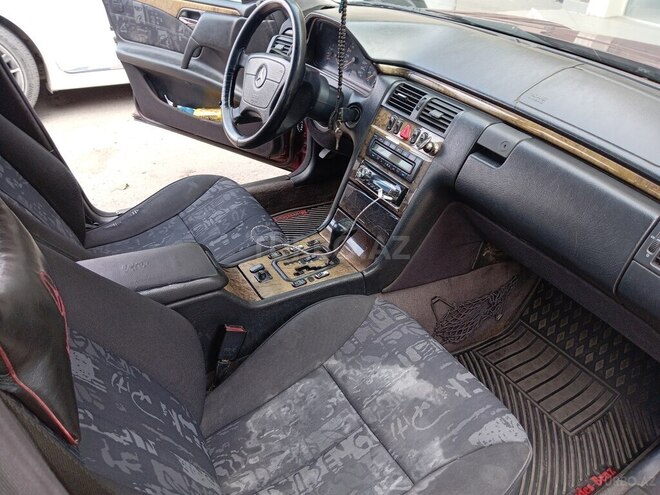 Mercedes E 220 d 1998, 500,001 km - 2.2 л - Bakı