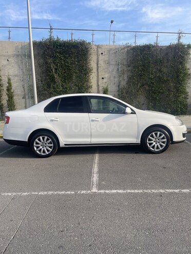 Volkswagen Jetta 2007, 260,000 km - 1.6 л - Bakı
