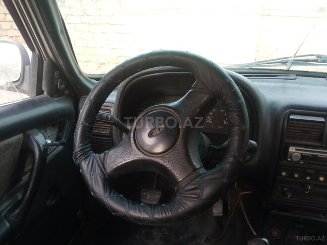 GAZ 3110 2003, 464,500 km - 2.4 l - Sumqayıt