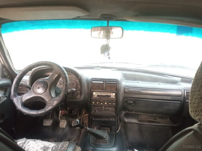 GAZ 3110 2003, 464,500 km - 2.4 l - Sumqayıt
