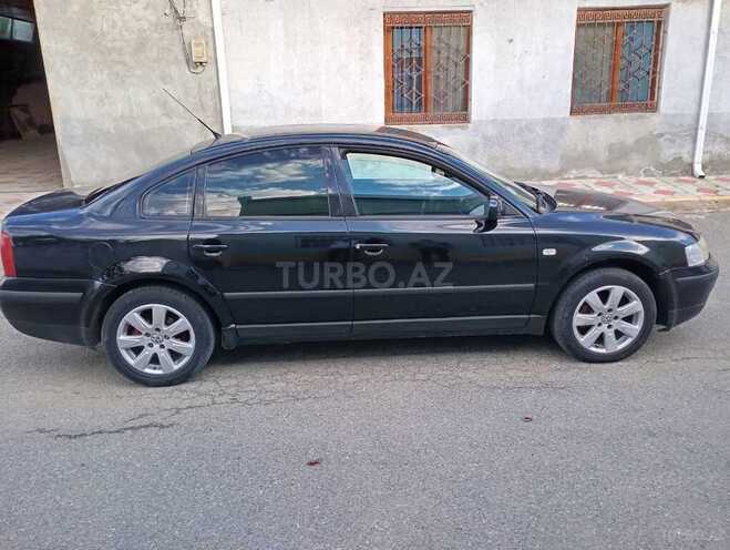 Volkswagen Passat 1999, 220,000 km - 1.8 л - Göygöl