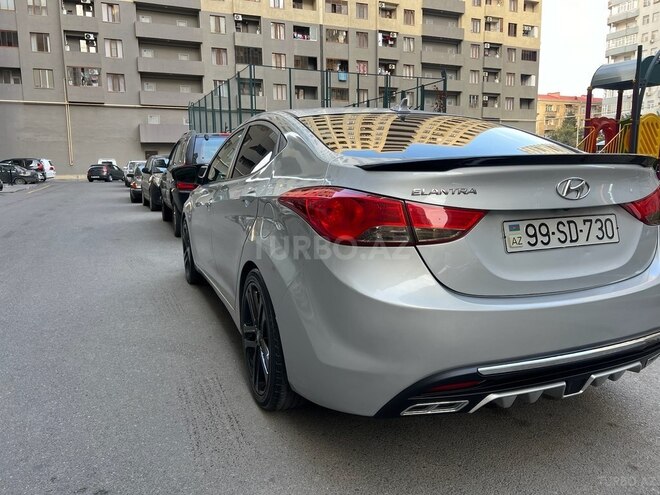 Hyundai Elantra 2011, 188,000 km - 1.8 l - Bakı