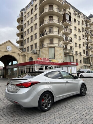 Hyundai Elantra 2011, 255,000 km - 1.8 l - Bakı