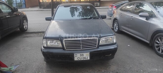 Mercedes C 200 1999, 199,857 km - 2.0 л - Bakı