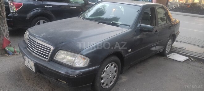 Mercedes C 200 1999, 199,857 km - 2.0 л - Bakı