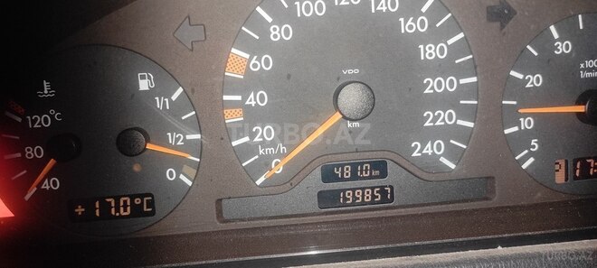 Mercedes C 200 1999, 199,857 km - 2.0 л - Bakı