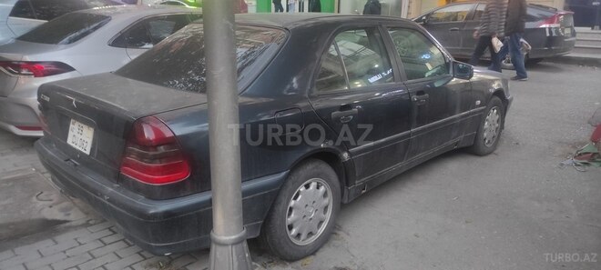 Mercedes C 200 1999, 199,857 km - 2.0 л - Bakı