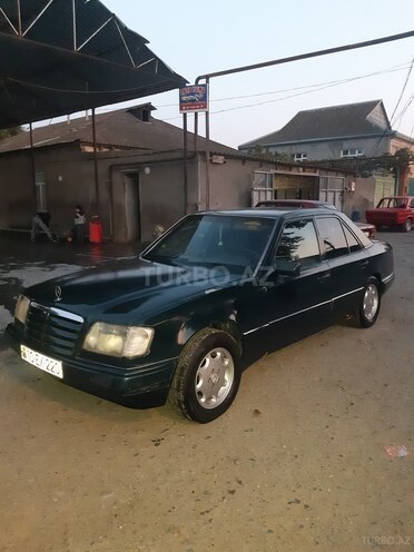 Mercedes E 220 1995, 555,000 km - 2.2 l - Bakı