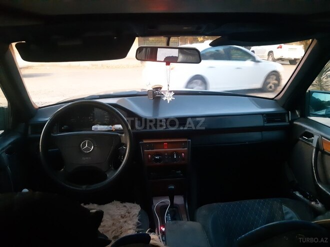 Mercedes E 220 1995, 555,000 km - 2.2 l - Bakı